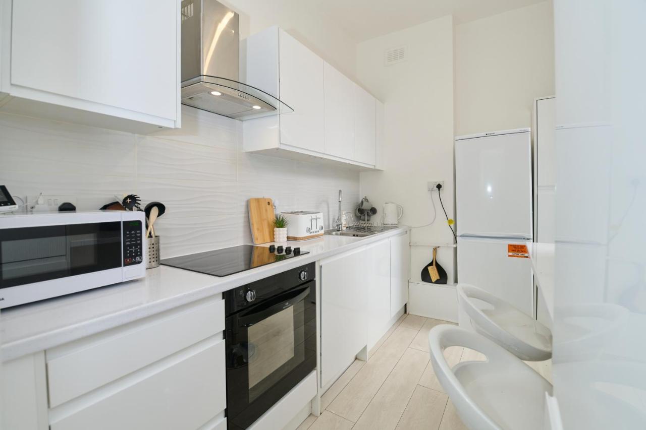 Fabulous 3 Bed Nw London Apartment With Private Garden מראה חיצוני תמונה